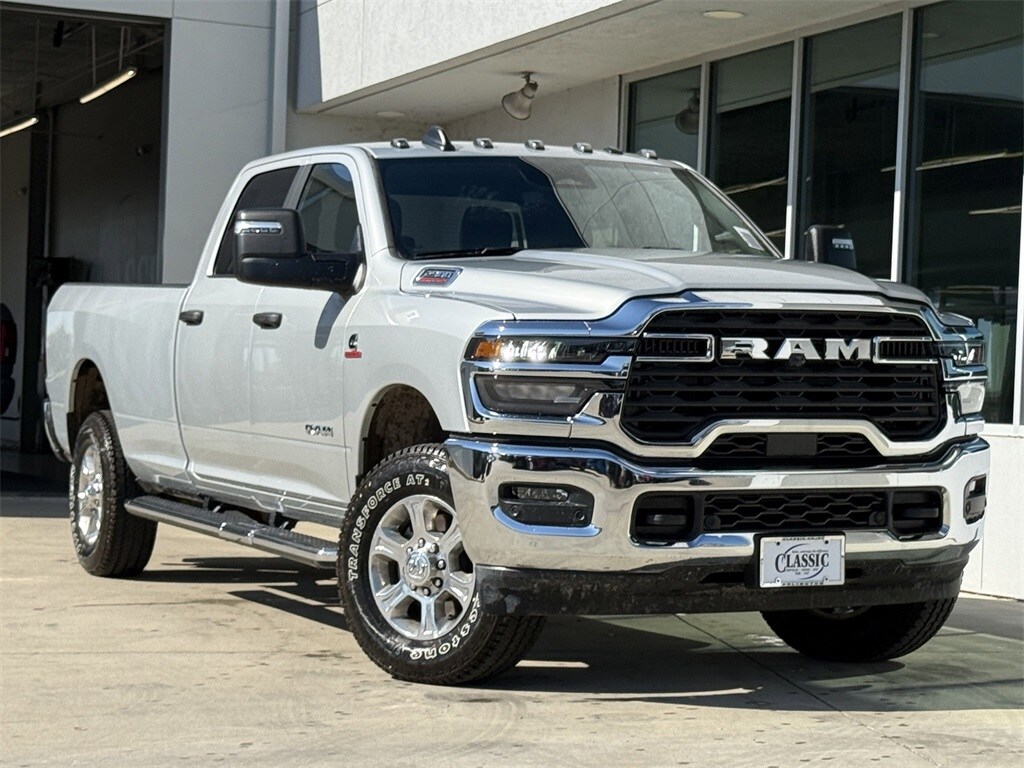 2026 Ram 2500 Big Horn photo 2