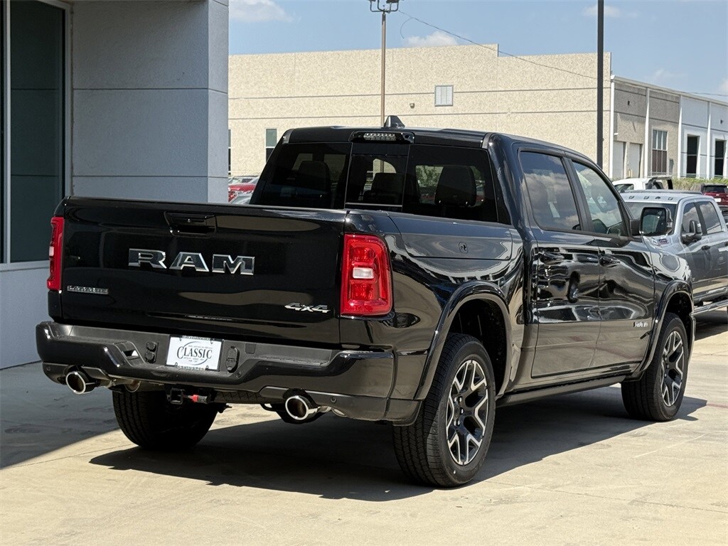 2026 Ram 1500 Laramie photo 4