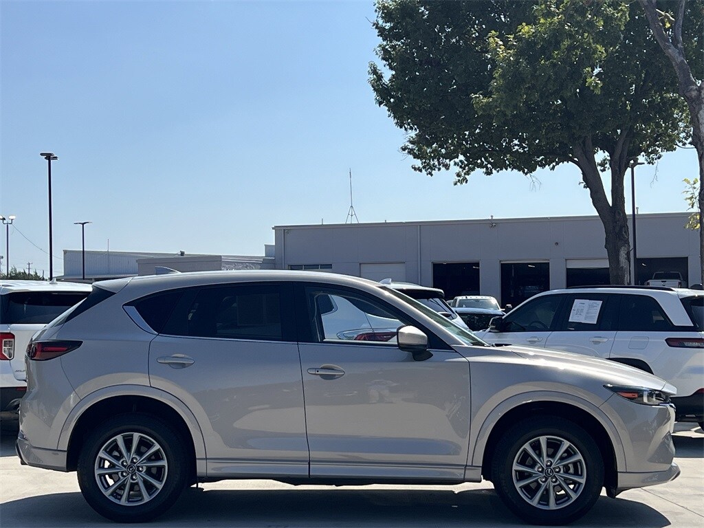 2024 Mazda CX-5 2.5 Select photo 2