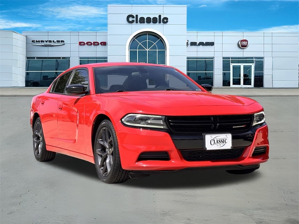Used 2021 Dodge Charger SXT with VIN 2C3CDXBG8MH608374 for sale in Arlington, TX