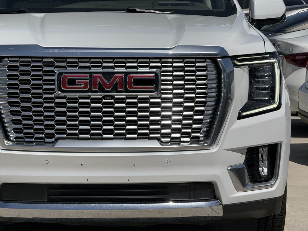 2024 GMC Yukon XL Denali - Photo 8