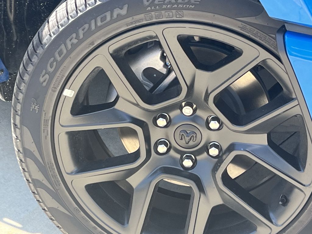 2026 RAM 1500 Laramie - Photo 10