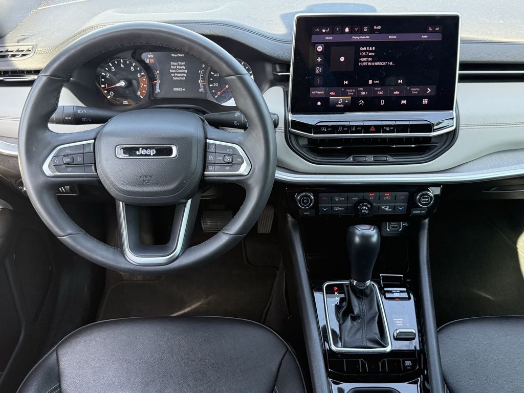2025 Jeep Compass Limited - Photo 11