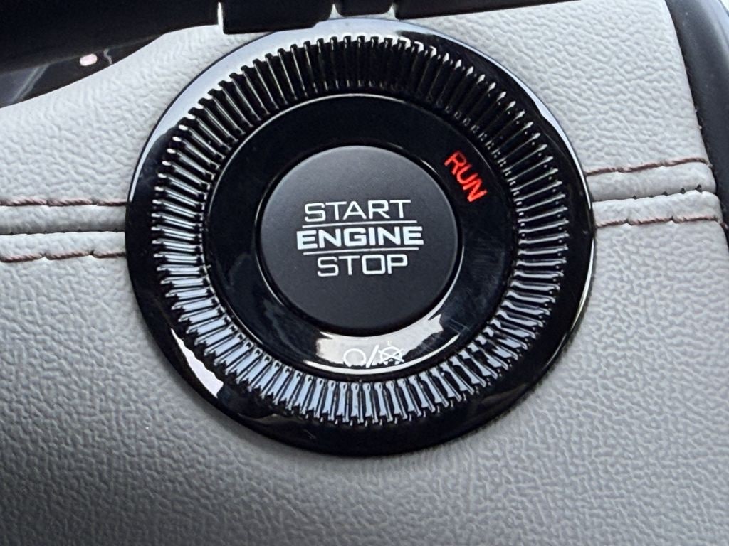 2025 Jeep Compass Limited - Photo 20