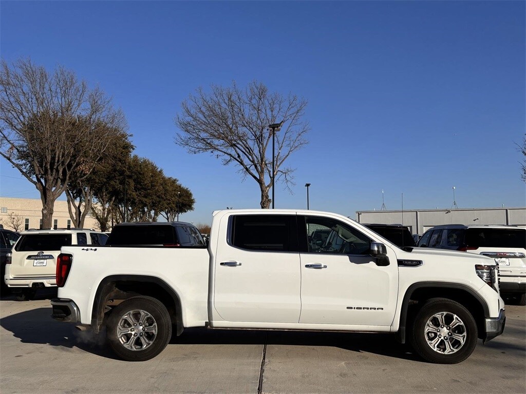 2024 Gmc Sierra 1500 SLT photo 3