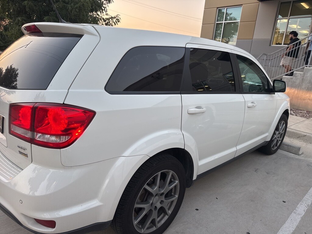2017 Dodge Journey GT photo 2