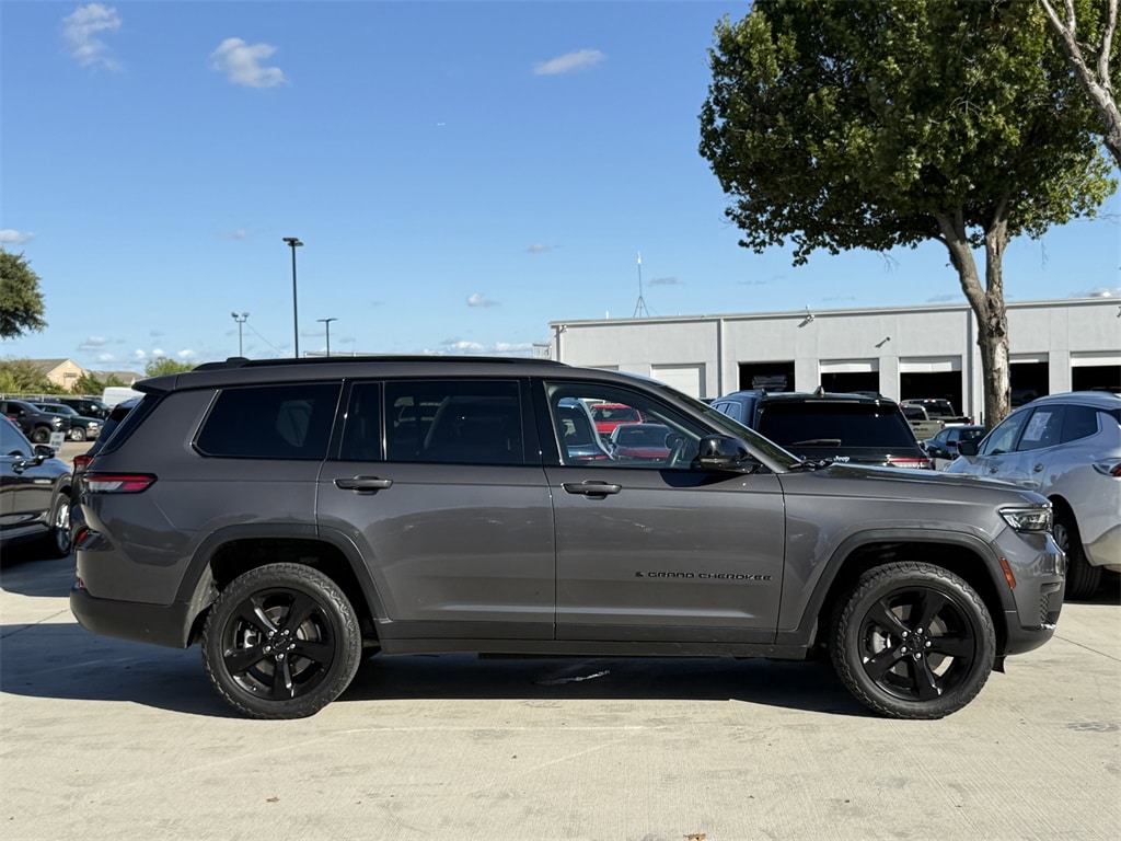 Used 2022 Jeep New Grand Cherokee Altitude SUV