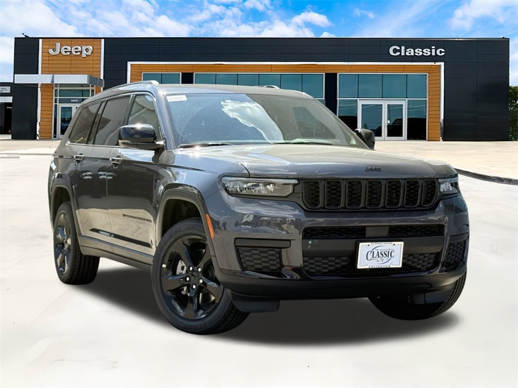 2025 Jeep Grand Cherokee L Altitude's photo