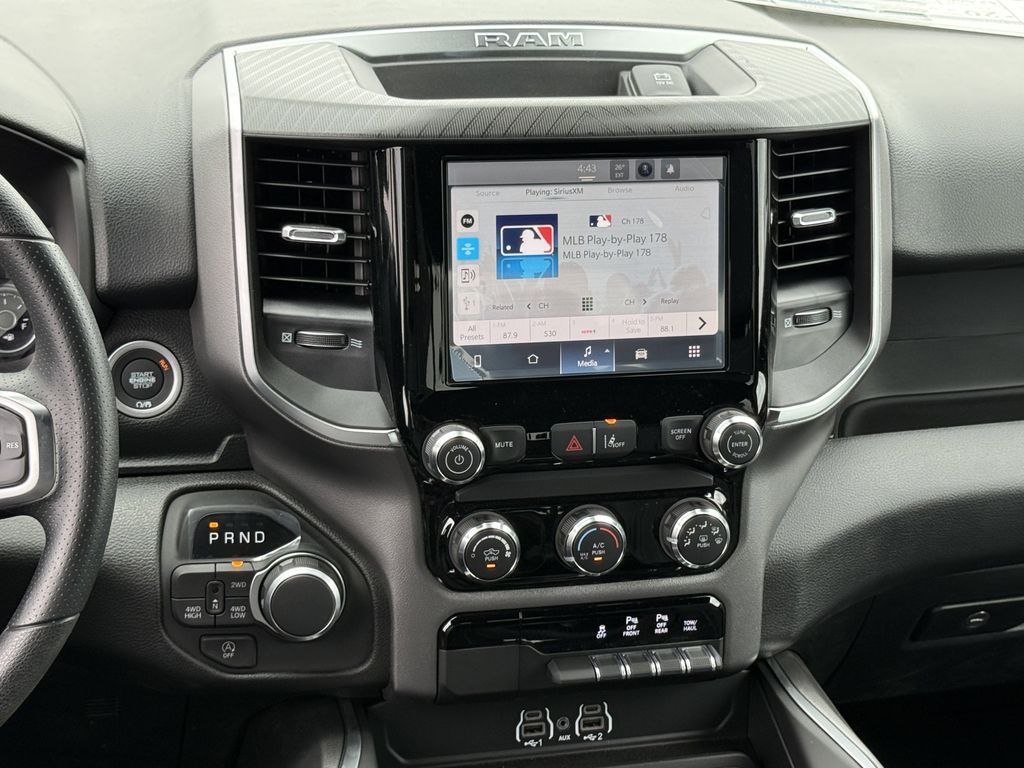 2026 RAM 1500 Express - Photo 16