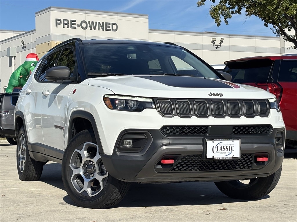 2022 Jeep Compass Trailhawk's photo