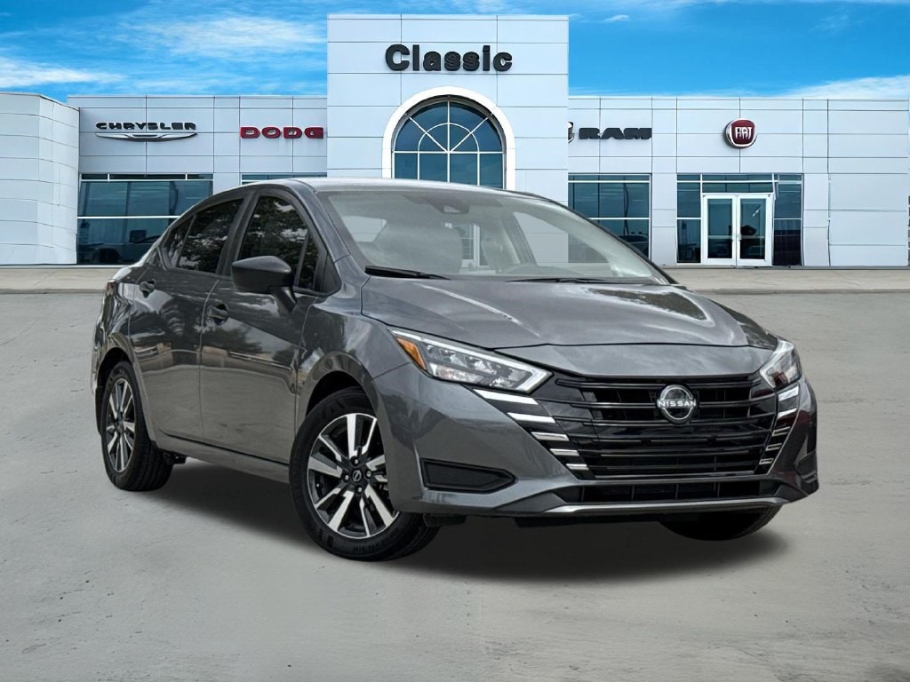 2025 Nissan Versa Sedan