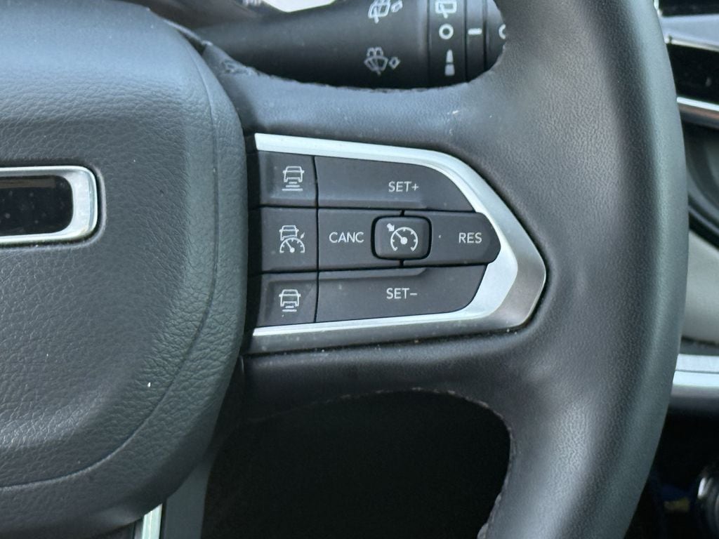 2025 Jeep Compass Limited - Photo 14