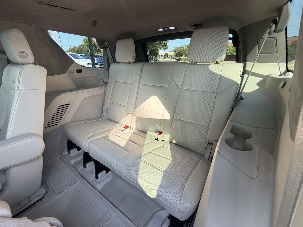 2023 Cadillac Escalade Premium Luxury Platinum - Photo 31