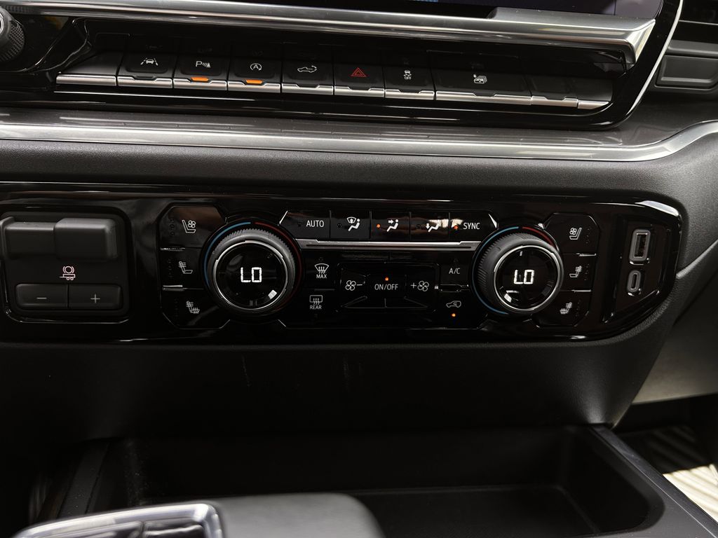 2025 Chevrolet Silverado 1500 High Country - Photo 22