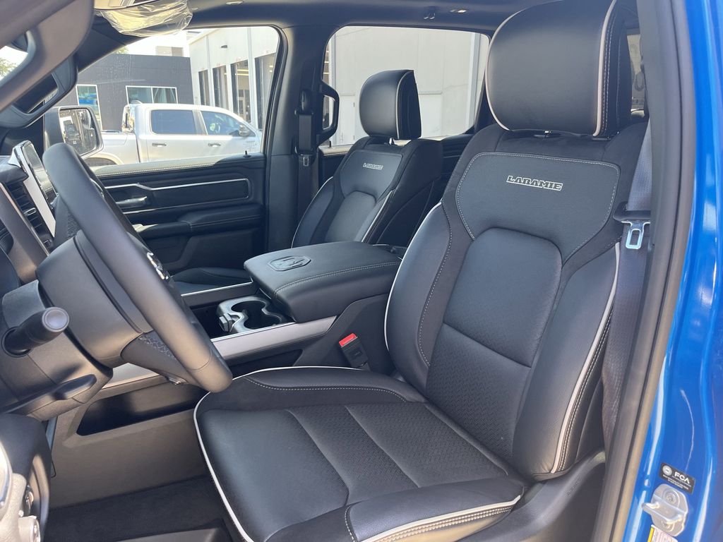 2026 RAM 1500 Laramie - Photo 23
