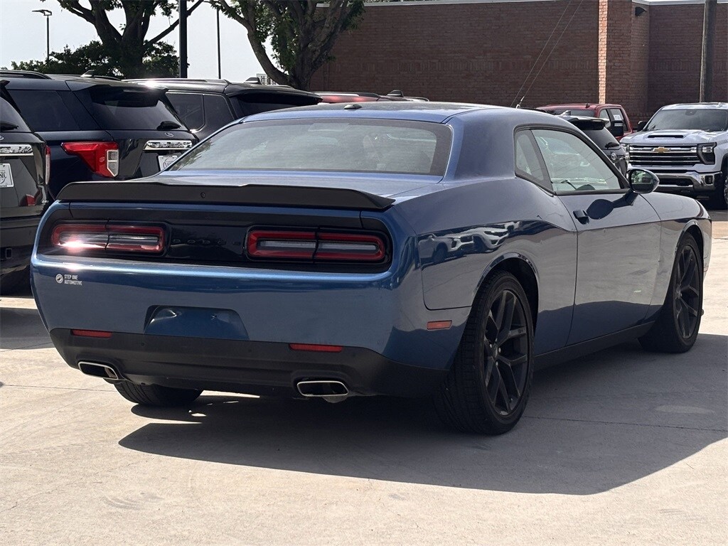 2023 Dodge Challenger GT photo 4