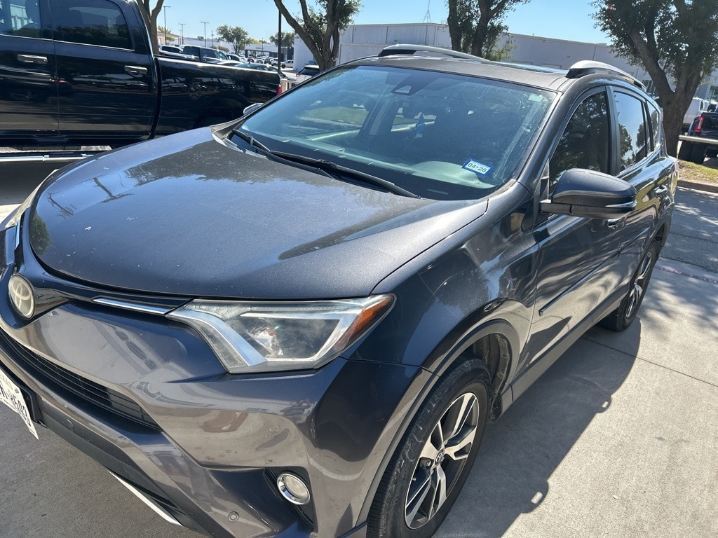 Used 2016 Toyota RAV4 XLE SUV