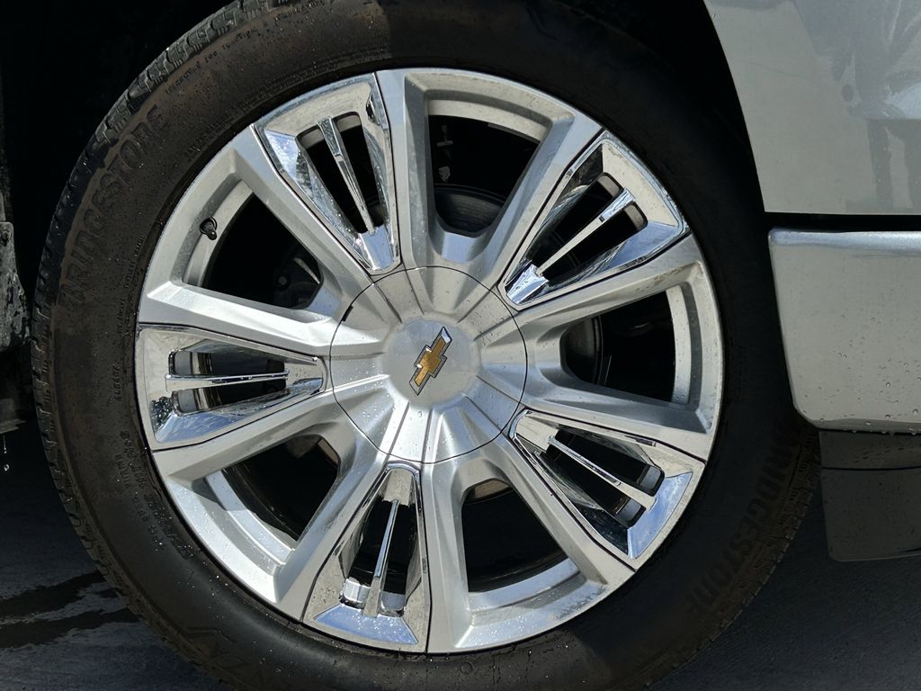 2025 Chevrolet Silverado 1500 High Country - Photo 11