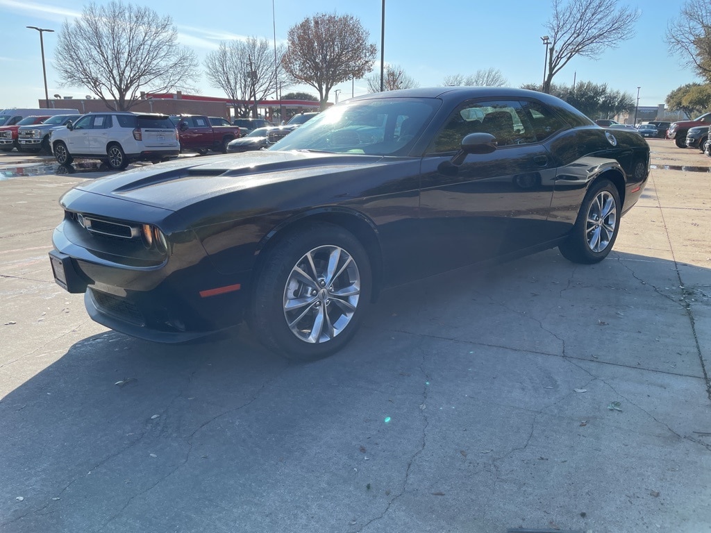 2023 Dodge Challenger SXT