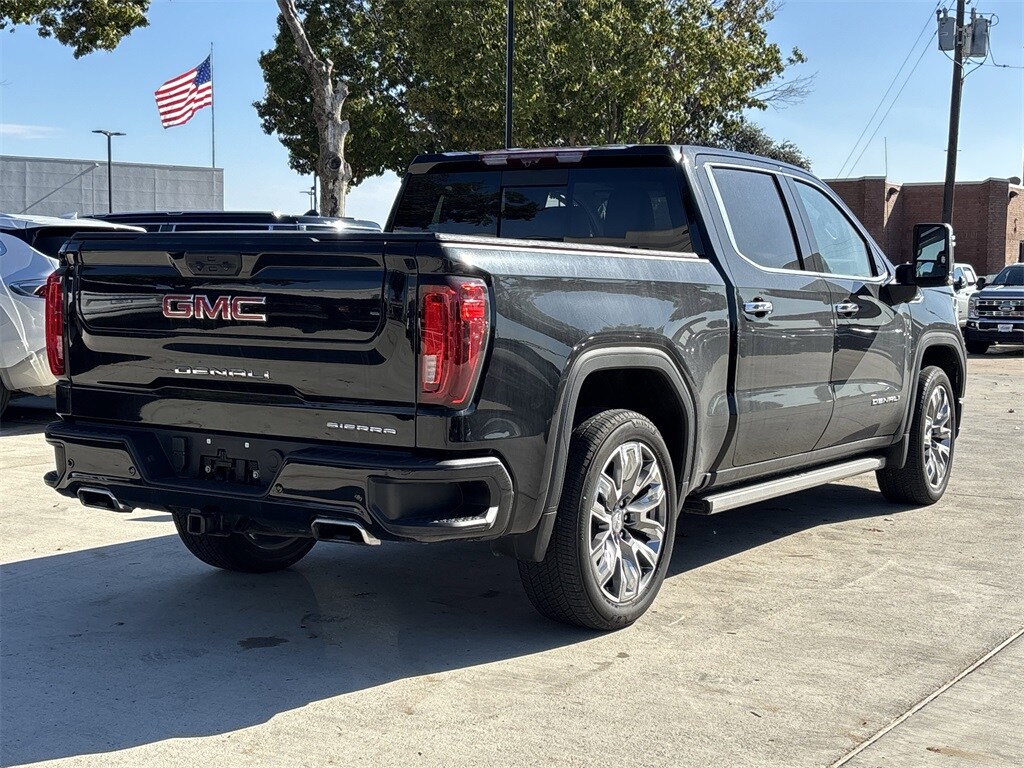 2024 Gmc Sierra 1500 Denali photo 2