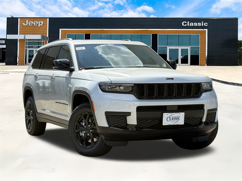 2025 Jeep Grand Cherokee L Altitude's photo