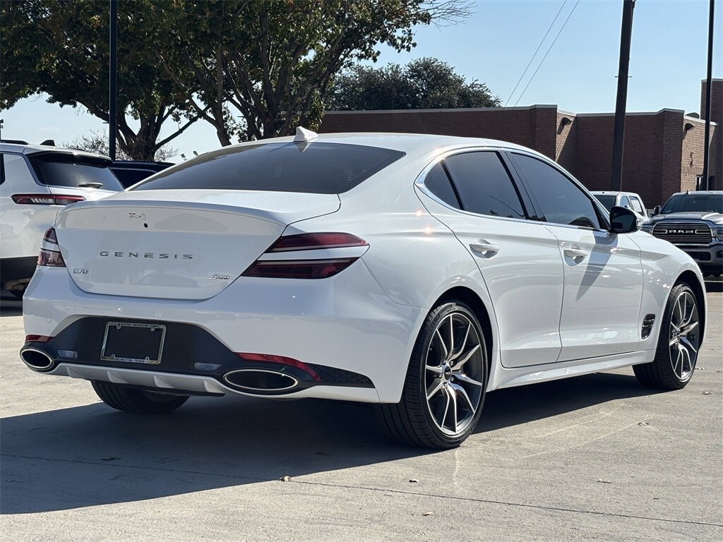 2025 Genesis G70 2.5T photo 3