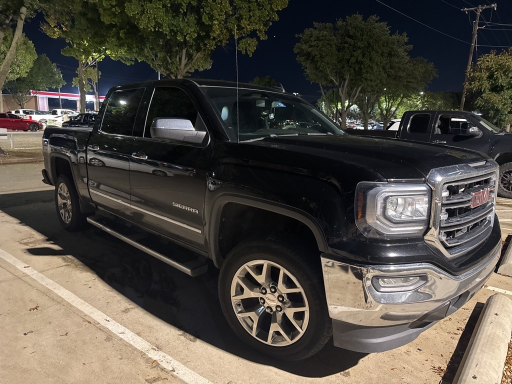 2017 GMC Sierra 1500 SLT's photo