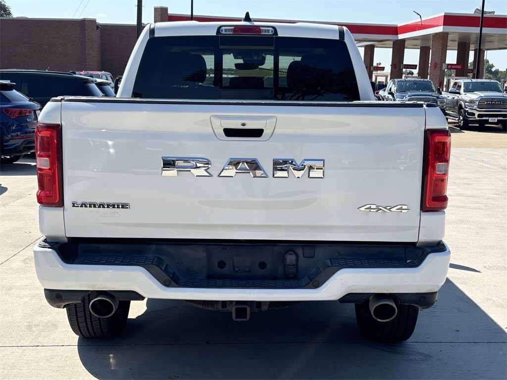 2025 Ram 1500 Laramie photo 4