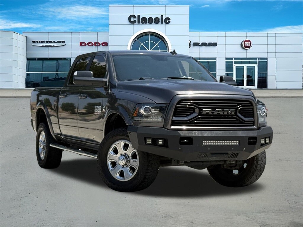 2018 Ram 2500 Laramie photo 2