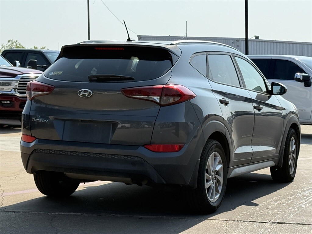 2017 Hyundai Tucson SE photo 4
