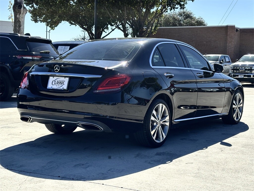 2019 Mercedes Benz C 300 photo 3