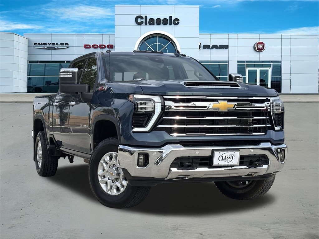 2024 Chevrolet Silverado 2500HD LTZ's photo
