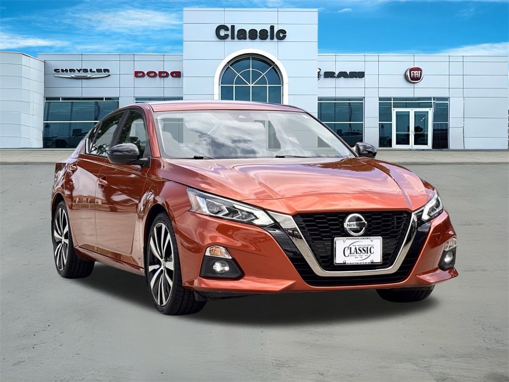 Used 2022 Nissan Altima SR with VIN 1N4BL4CV3NN424741 for sale in Arlington, TX
