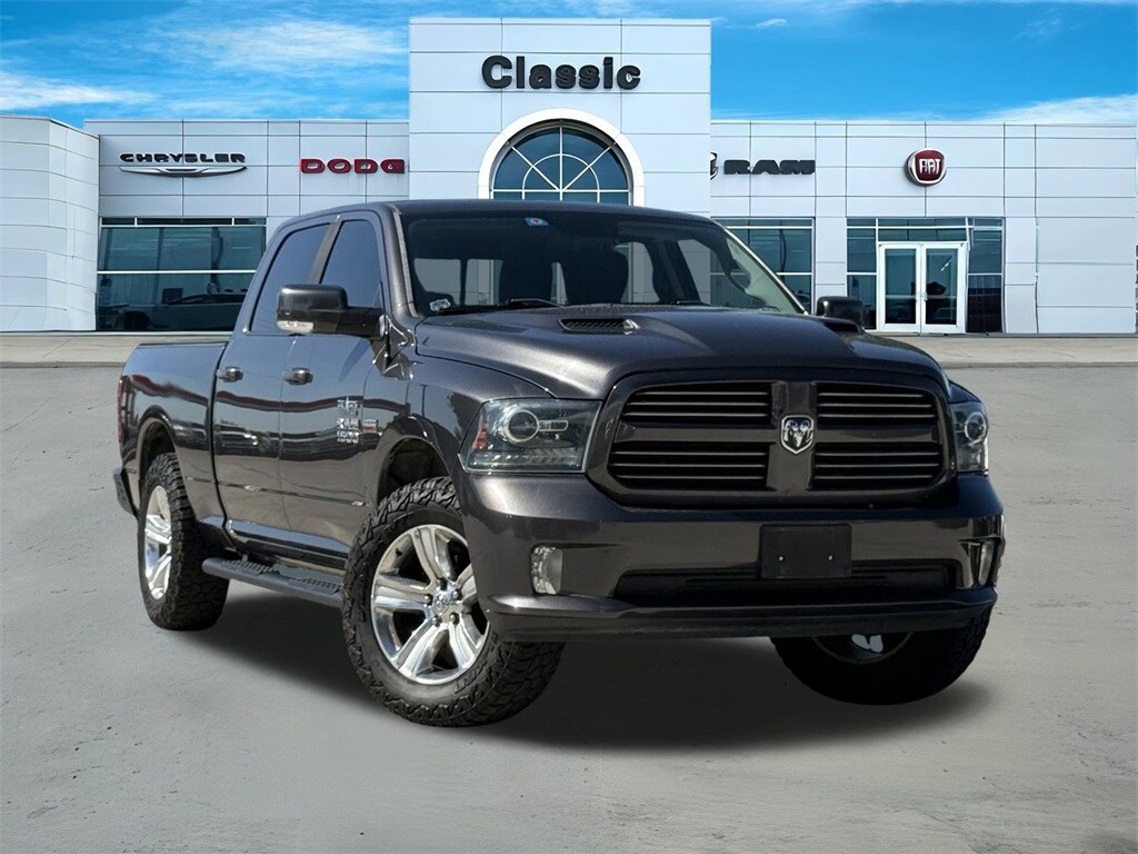 2016 Ram 1500 Sport photo 2