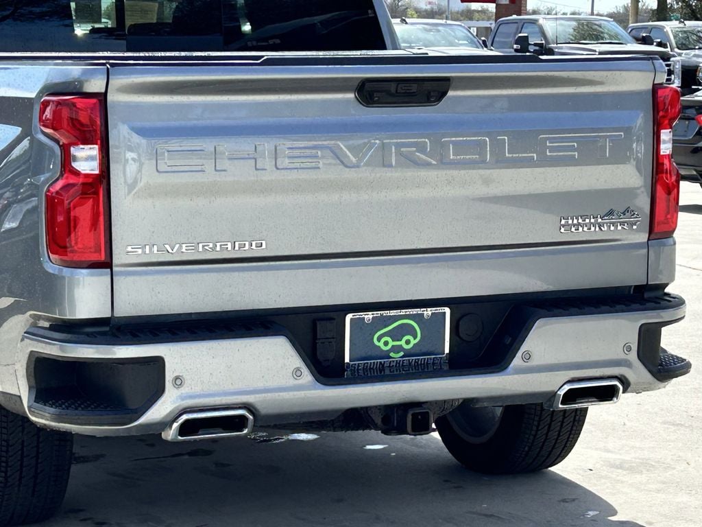 2025 Chevrolet Silverado 1500 High Country - Photo 6