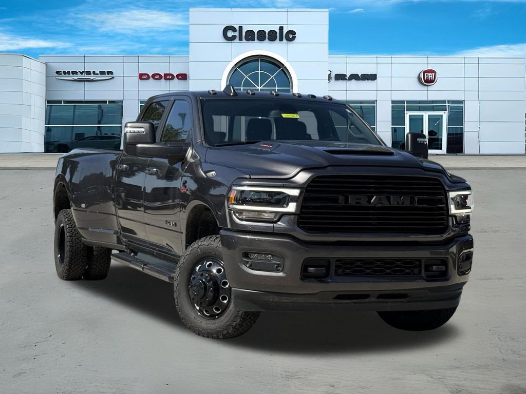 2024 RAM 3500 Laramie 4X4 Crew Cab LWB's photo