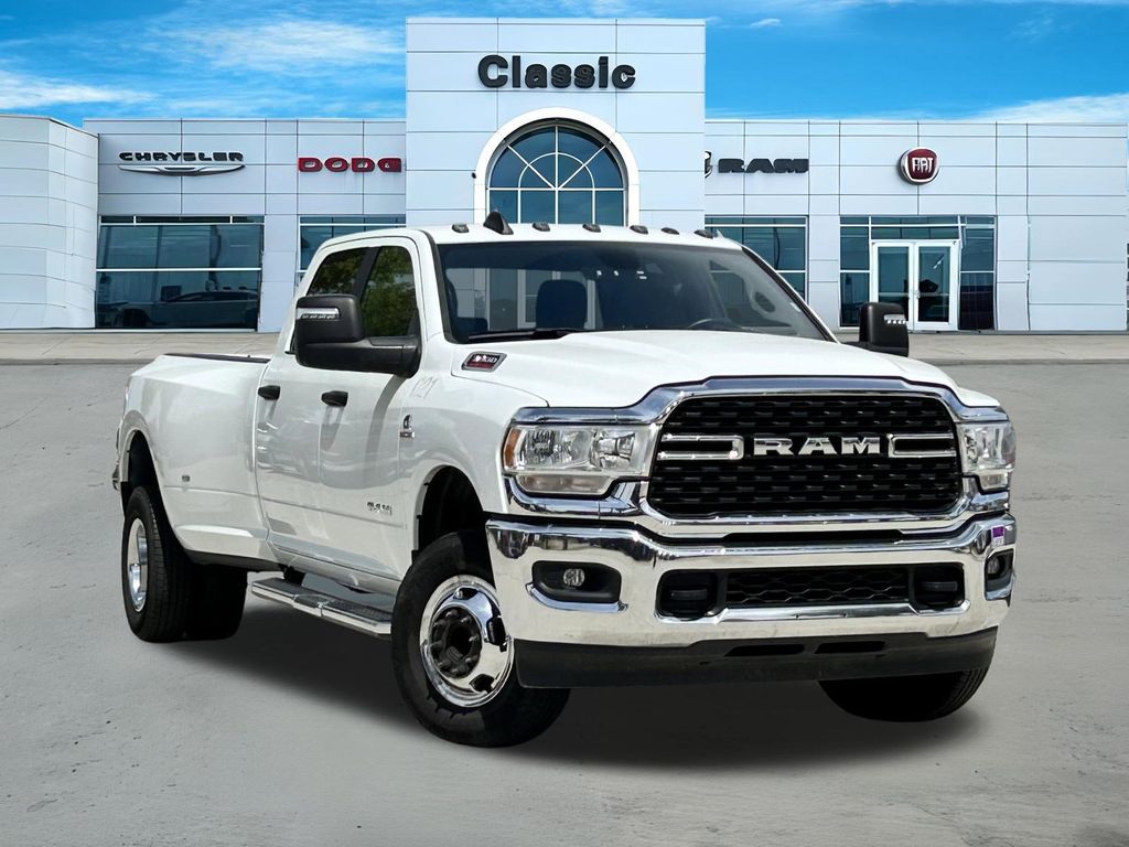 2024 RAM 3500 Big Horn 4X4 Crew Cab LWB's photo