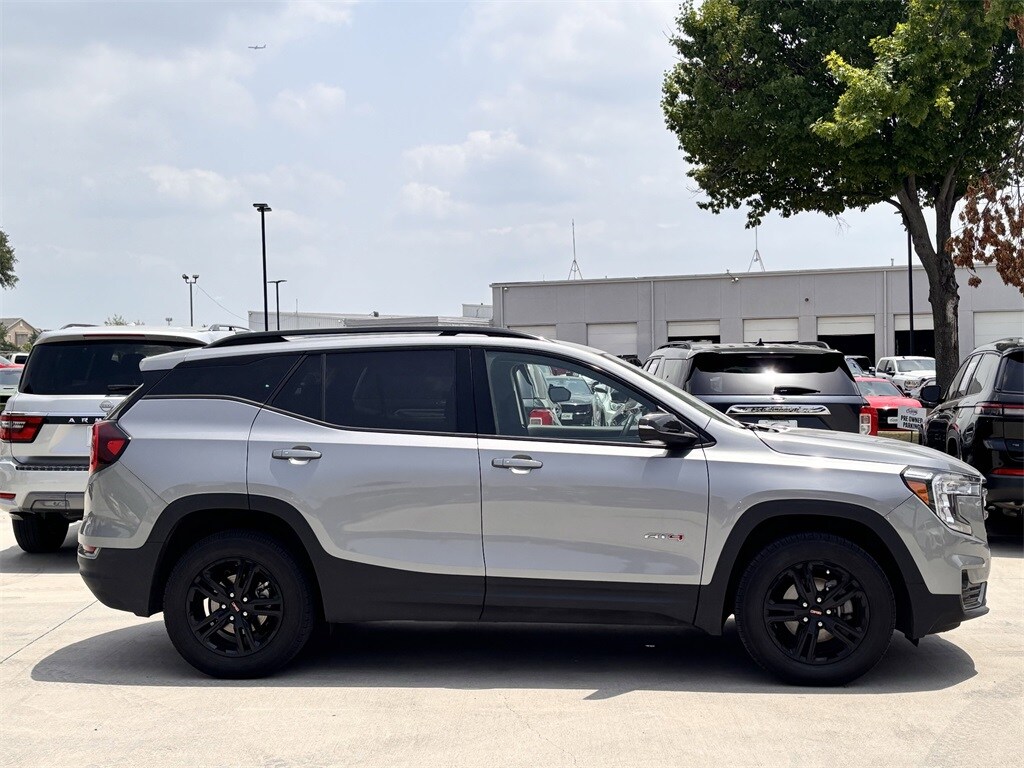 2023 Gmc Terrain AT4 photo 3