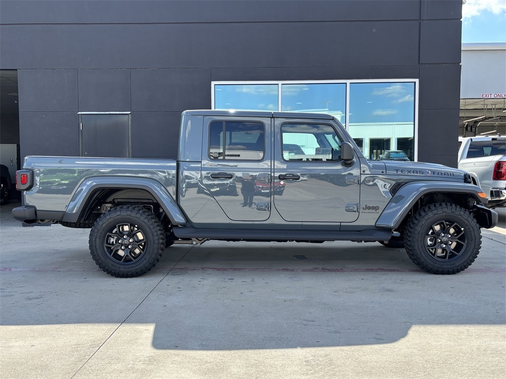 New 2025 Jeep Gladiator Texas Trail Pickup