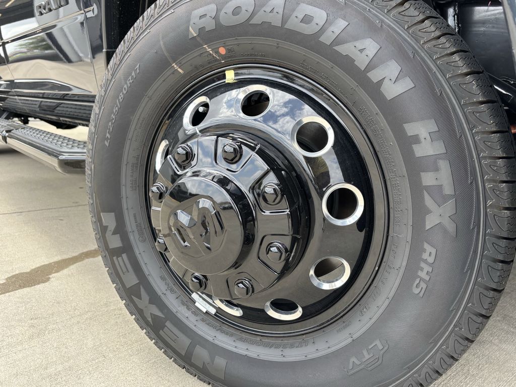 2026 RAM 3500 Big Horn/Lone Star - Photo 10
