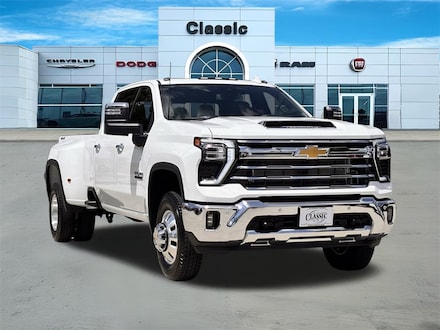 2025 Chevrolet Silverado 3500 HD LTZ Truck Crew Cab