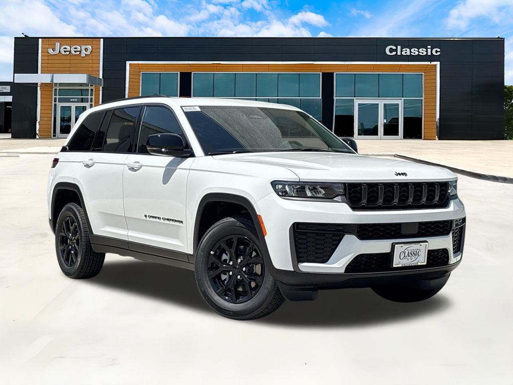 New 2026 Jeep Grand Cherokee Altitude