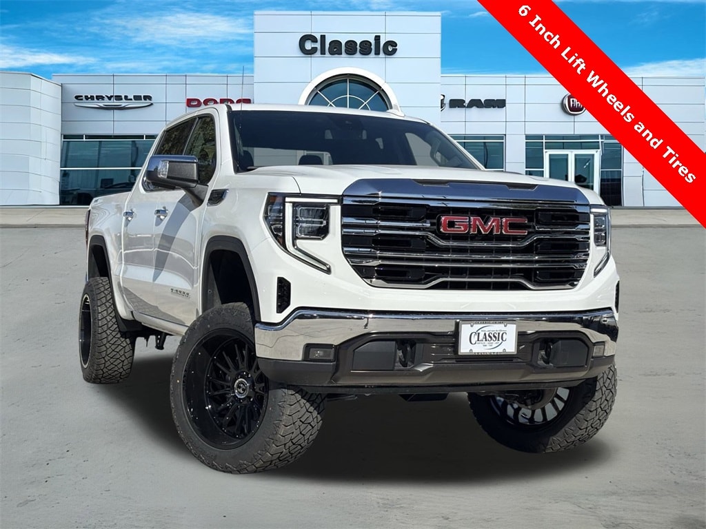 2025 GMC Sierra 1500 SLT's photo