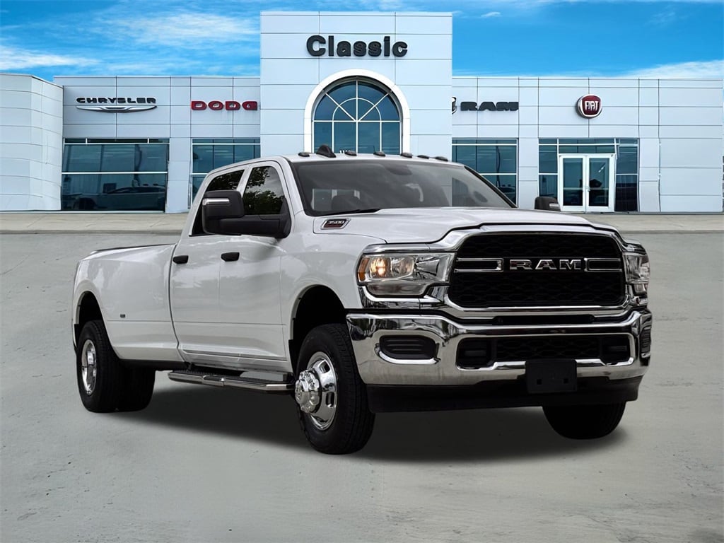 Used 2024 RAM Ram 3500 Pickup Tradesman with VIN 3C63RRGJ5RG338077 for sale in Arlington, TX