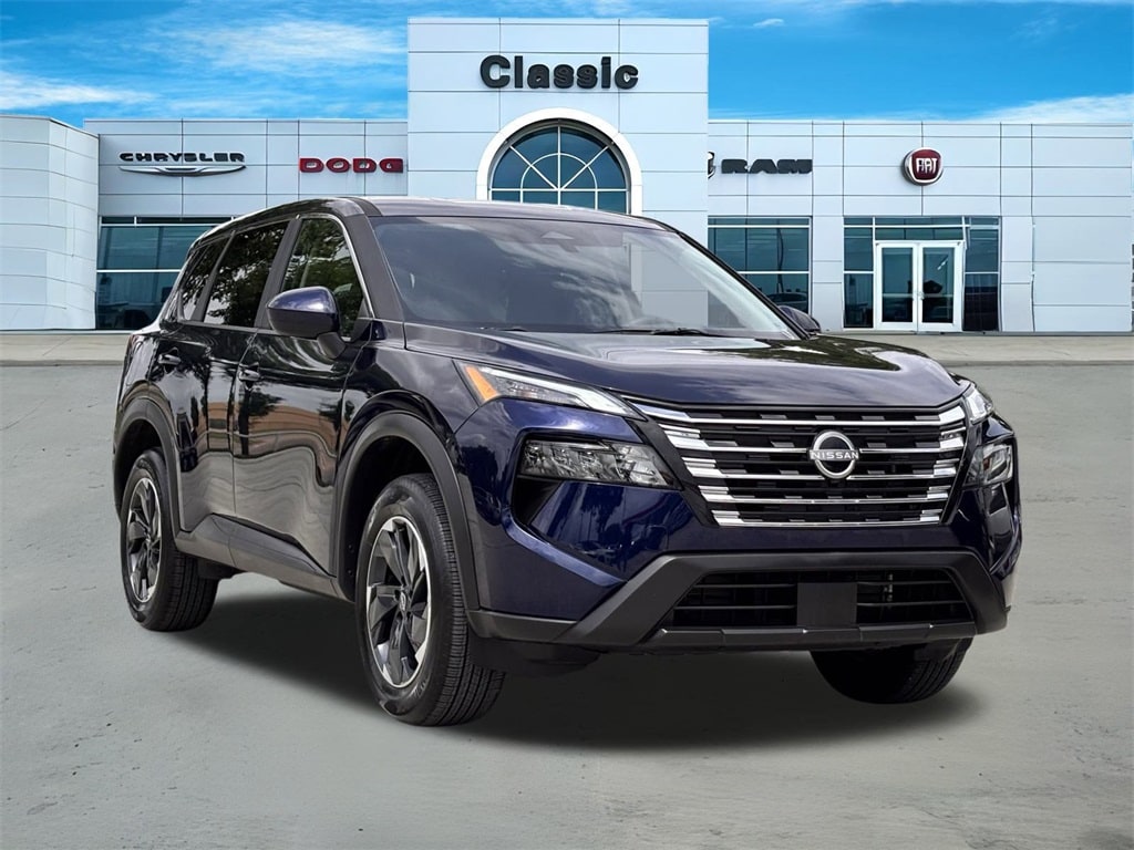 Used 2025 Nissan Rogue SV with VIN 5N1BT3BB5SC790358 for sale in Arlington, TX