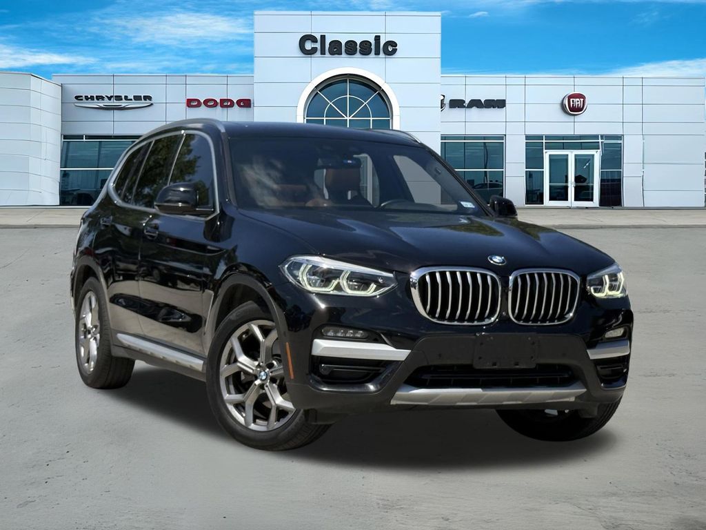 2021 BMW X3 xDrive30i's photo