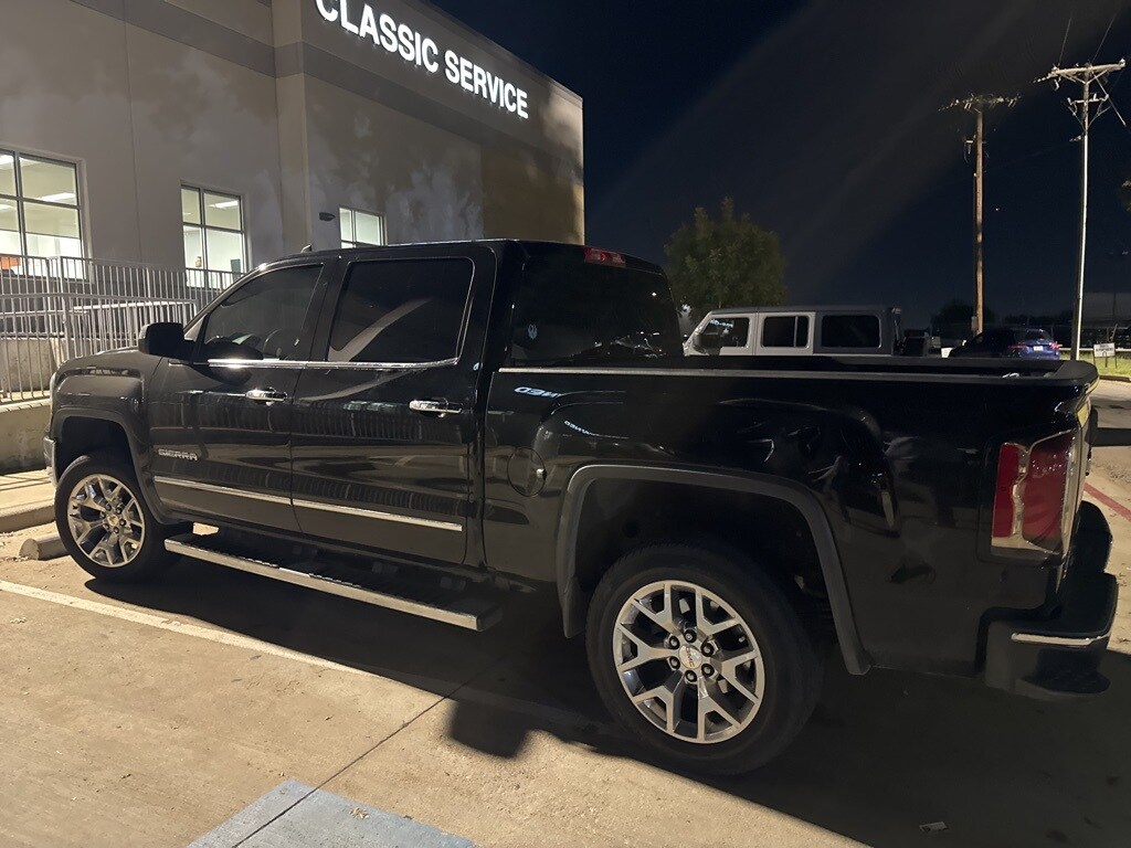 2017 Gmc Sierra 1500 SLT photo 3