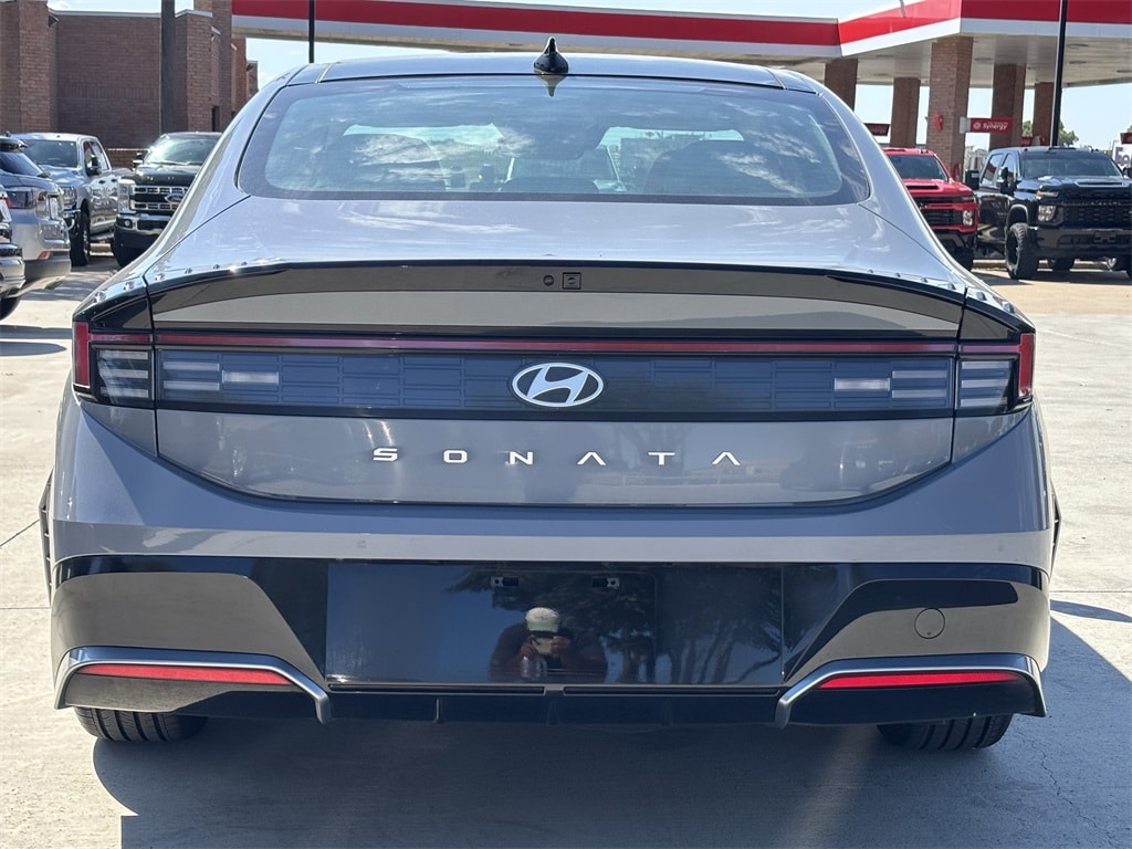 Used 2024 Hyundai Sonata SEL Sedan