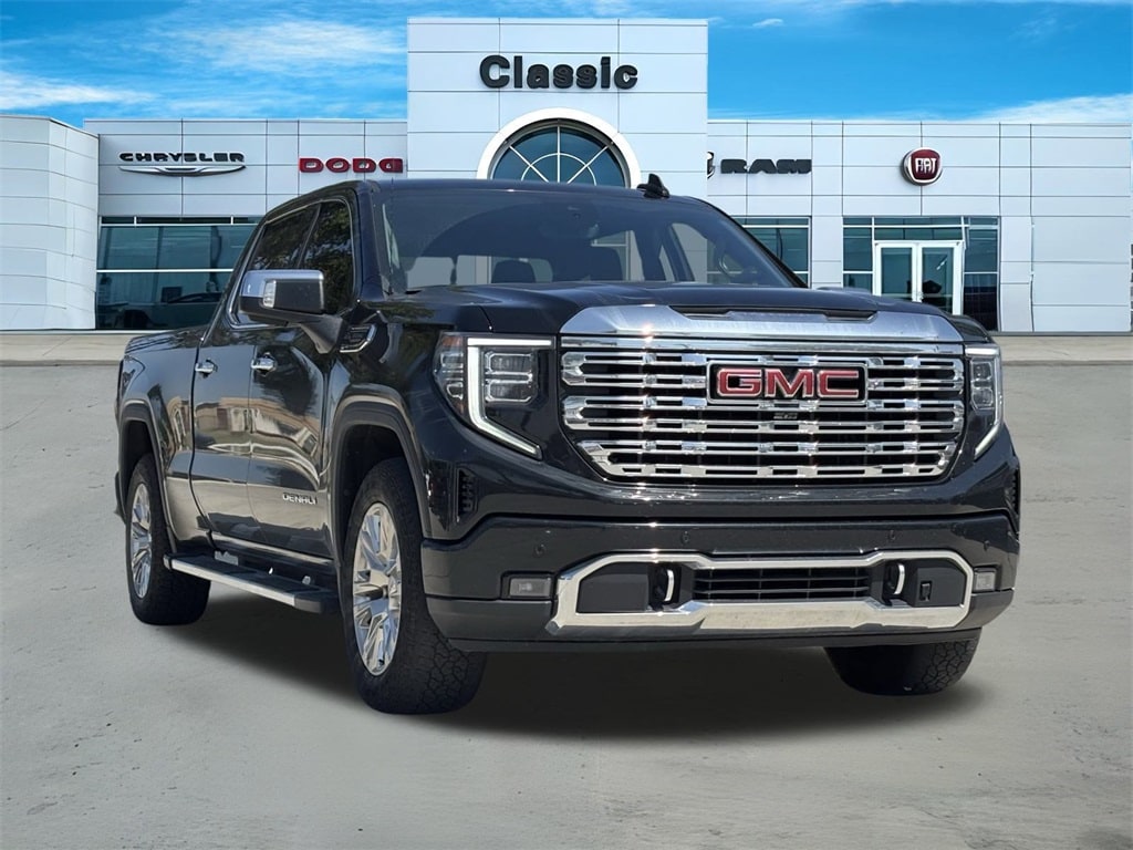 2023 GMC Sierra 1500 Denali's photo