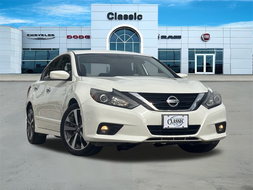 2017 Nissan Altima SR
